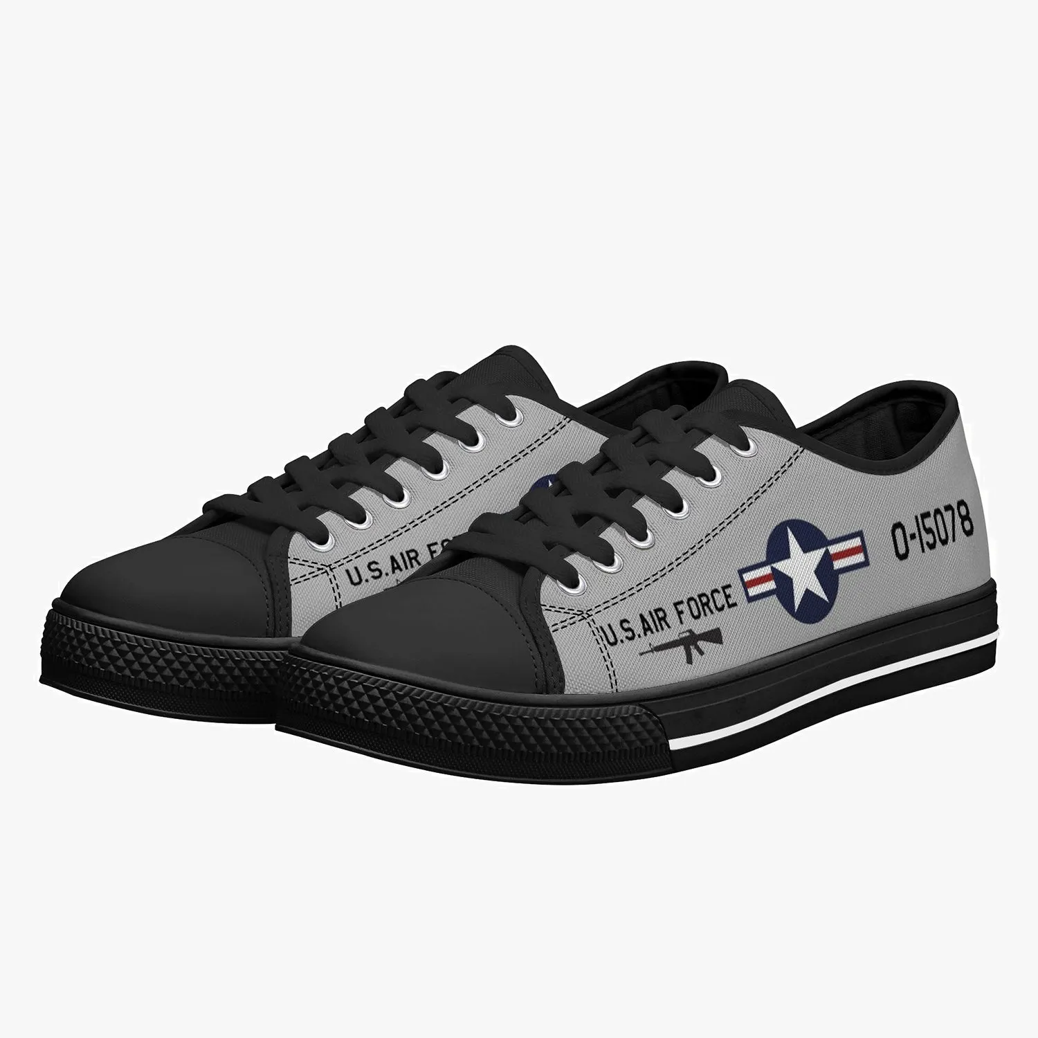 Bird Dog O-1G of Capt Hilliard Wilbanks Low Top Canvas Shoes