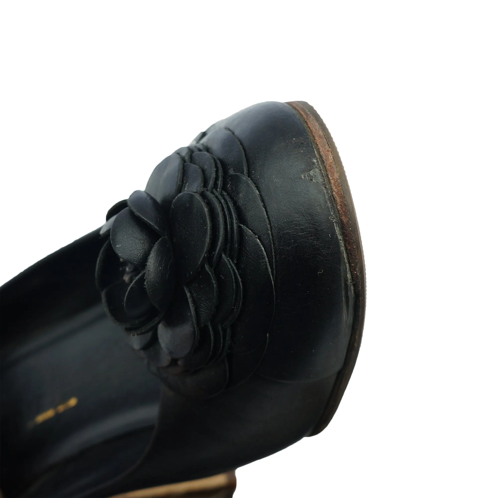 CHANEL 2015 CAMELLIA LEATHER PUMPS
