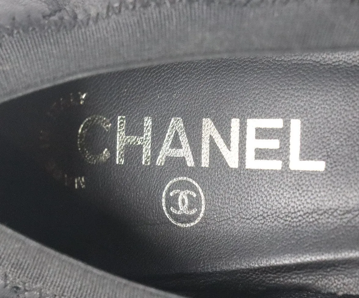 Chanel Black Patent Leather Heels sz 12
