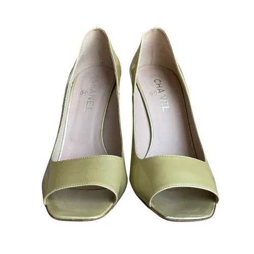 CHANEL Pale Yellow Patent Leather CC Logo Silver Heel Peep Toe Pumps, Size 41