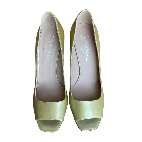 CHANEL Pale Yellow Patent Leather CC Logo Silver Heel Peep Toe Pumps, Size 41