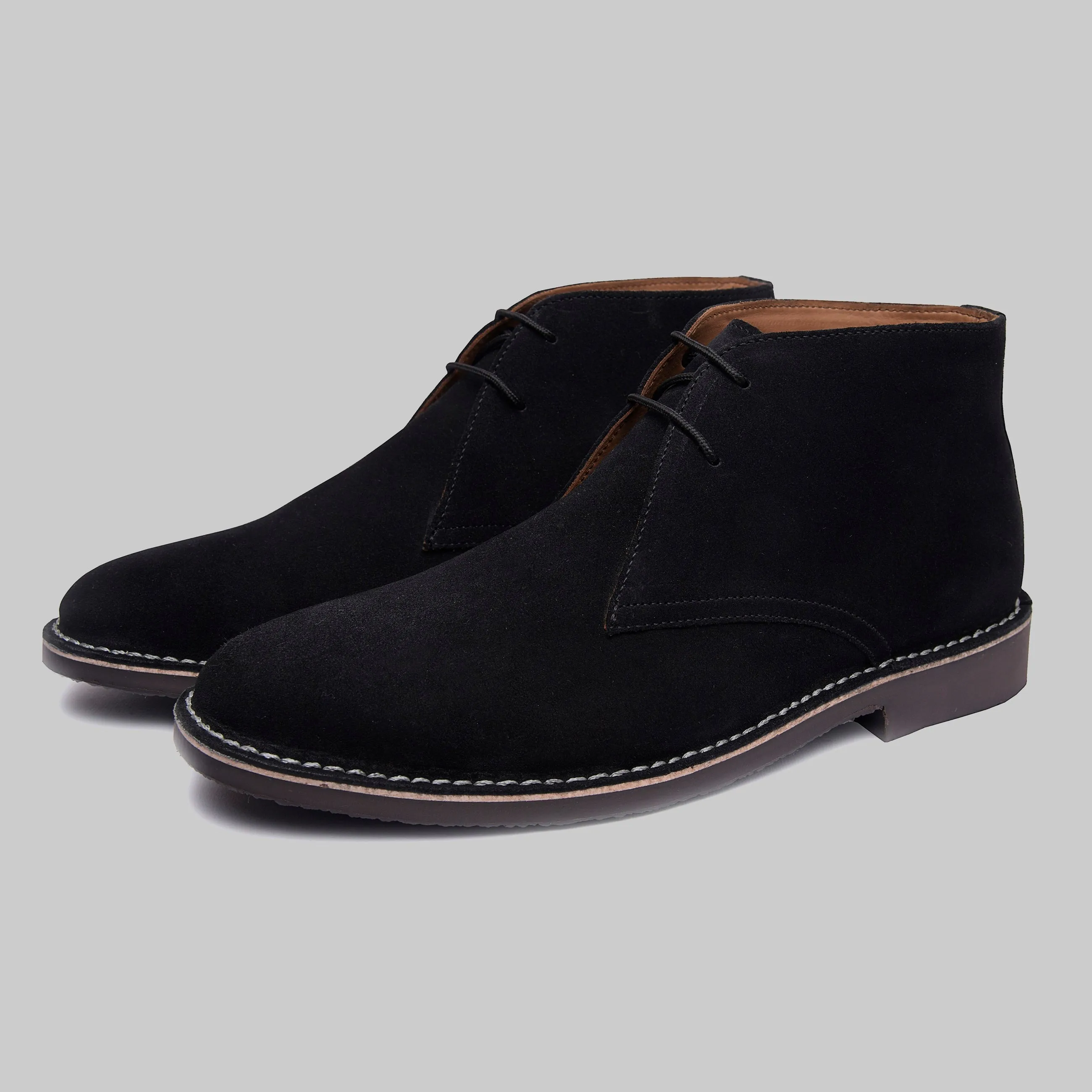 Lorenzo Suede Chukka Boots