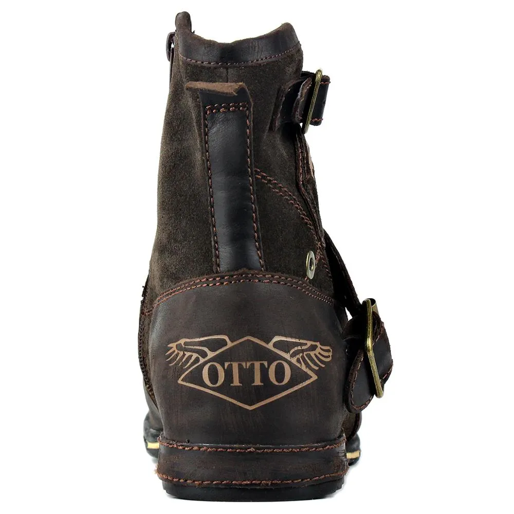 Men's Leather Chukka Boots