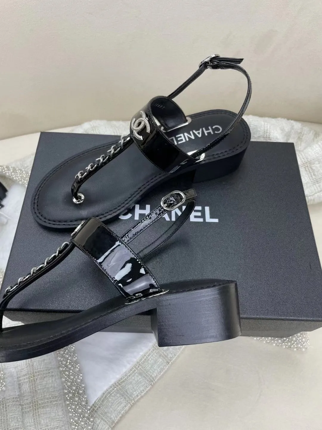 SE871 2022 CC Patent Calfskin Sandals / Size5-11