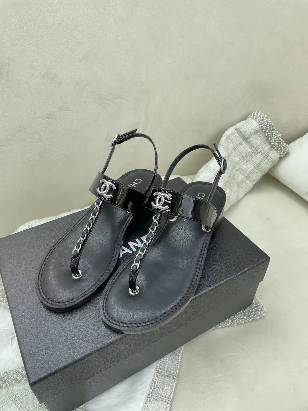 SE871 2022 CC Patent Calfskin Sandals / Size5-11